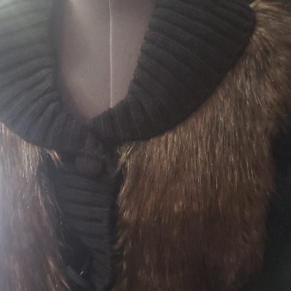 Lavena fashion sleeveless vest size medium - Picture 3 of 9